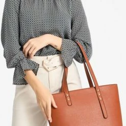 Groothandel ๐ฅฐ Miss Lulu Handtas | Crossbodytas | Clutch | Portemonnee - Damestas 4-delige Set - Kunstleer - Grote Capaciteit - Zwart (LG6931 BK) ๐ 14 Groothandel ๐ฅฐ Miss Lulu Handtas | Crossbodytas | Clutch | Portemonnee - Damestas 4-delige Set - Kunstleer - Grote Capaciteit - Zwart (LG6931 BK) ๐ -Tassen-Dames Winkel 401x840