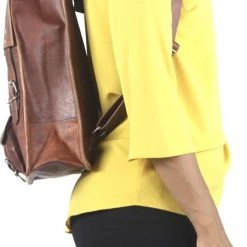 Top 10 🔥 Oncedoce Rugtas 15,4 Inch “Tenerife” – Rugzak - Bruin Echt Leer Laptoptas - Unisex Vintage Design ⭐ 18 Top 10 🔥 Oncedoce Rugtas 15,4 Inch “Tenerife” – Rugzak - Bruin Echt Leer Laptoptas - Unisex Vintage Design ⭐ -Tassen-Dames Winkel 451x840 1