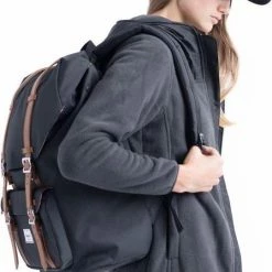 Goedkoopste 🎉 Herschel Little America - Black Crosshatch/Black / Ruime Rugzak Met 25L Opbergvolume - 15" Fleece-gevoerd Laptopvak - Magnetische Sluiting / Met Levenslange Fabrieksgarantie / Limited Lifetime Warranty / Zwart 🛒 -Tassen-Dames Winkel 540x840 8
