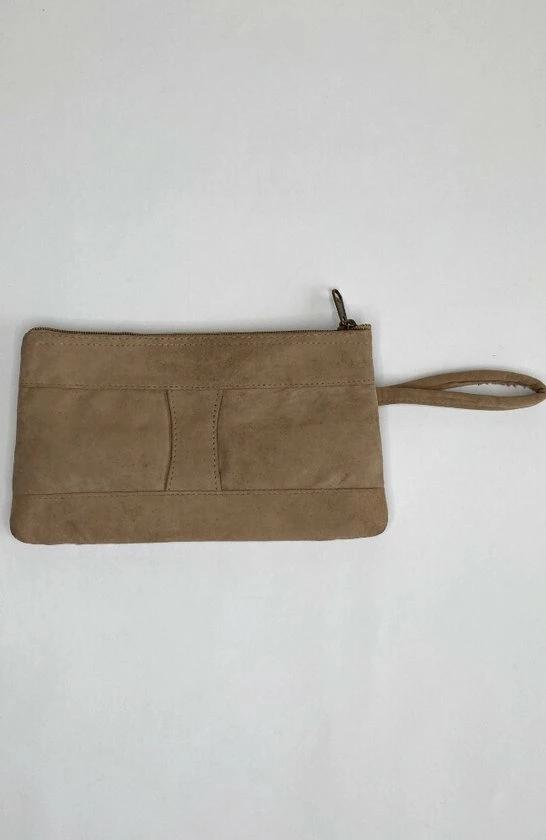 Gloednieuw 𧨠Merkloos Dames Polstas Suède Leer - Bruine Damestas Met Handgeborduurd Bloemenpatroon In Paars - Riemtasje π 4 Gloednieuw 𧨠Merkloos Dames Polstas Suède Leer - Bruine Damestas Met Handgeborduurd Bloemenpatroon In Paars - Riemtasje π - Afbeelding 2