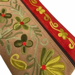 Goedkoopste 🔔 Merkloos Dames Polstas Bruin Suède Leer Met Geel-roodkleurig Handborduurwerk ✨ -Tassen-Dames Winkel 546x840 4