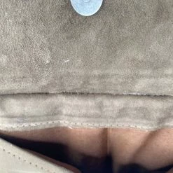 Beste Verkoop ✨ Merkloos Dames Polstas Suède Leer - Bruine Damestas Met Handgeborduurd Bloemenpatroon In Oranje - Riemtasje 🌟 -Tassen-Dames Winkel 546x840 5