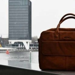 Hete verkoop 🥰 DSTRCT Wall Street Laptoptas - 17 Inch - Cognac 👍 -Tassen-Dames Winkel 550x293 3