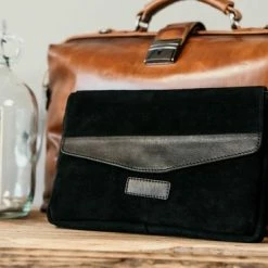 Goedkoopste 👍 Fana Bags Suede Tas Dames Zwart - Echt Leer - Suede Schoudertas - Kleine Schoudertas - Overslag Tas - Suéde Clutch 💯 -Tassen-Dames Winkel 550x366 50