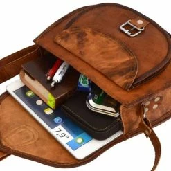 Hete verkoop ๐ GUSTI 'Romy' Schoudertas | 100% Geitenleer | Bruin | Uniseks | Praktische Handtas Voor Uw Zomerjurk & Strandwandelingen ๐ฅ 24 Hete verkoop ๐ GUSTI 'Romy' Schoudertas | 100% Geitenleer | Bruin | Uniseks | Praktische Handtas Voor Uw Zomerjurk & Strandwandelingen ๐ฅ -Tassen-Dames Winkel 550x447