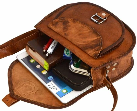 Hete verkoop ๐ GUSTI 'Romy' Schoudertas | 100% Geitenleer | Bruin | Uniseks | Praktische Handtas Voor Uw Zomerjurk & Strandwandelingen ๐ฅ 13 Hete verkoop ๐ GUSTI 'Romy' Schoudertas | 100% Geitenleer | Bruin | Uniseks | Praktische Handtas Voor Uw Zomerjurk & Strandwandelingen ๐ฅ - Afbeelding 11