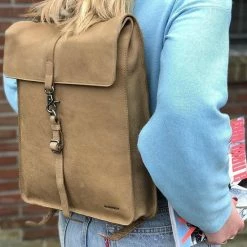 Top 10 👍 Burkely Antique Avery Unisex Rugzak - Cognac 🧨 -Tassen-Dames Winkel 550x550 1105
