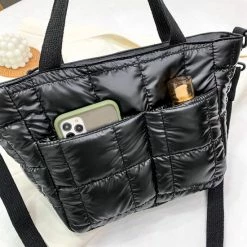 Hete verkoop 👍 Puffer Schoudertas - Groen | Crossbody / Handtas | 38 X 23 X 13 Cm | Polyester | Fashion Favorite 🛒 -Tassen-Dames Winkel 550x550 983