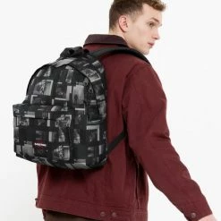 Goedkoop ⌛ Eastpak - Padded Pak'R - Rugzak - 24 Liter - City Grain Black 😍 -Tassen-Dames Winkel 550x586 6