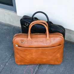 Kopen 😍 Negotia Leather NEGOTIA Delta - Leren Laptoptas Heren En Dames 15,6 Inch - Aktetas - Werktas - Messenger Bag - 100% Luxe Top-Grain Leer - Bruin 🎉 -Tassen-Dames Winkel 550x687 15