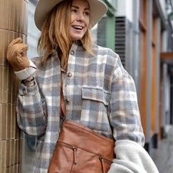 Top 10 🔥 Bear Design Medium Schoudertas / Crossbody Tas Dames - Leer - Cow Lavato - Cognac 😉 -Tassen-Dames Winkel 550x711