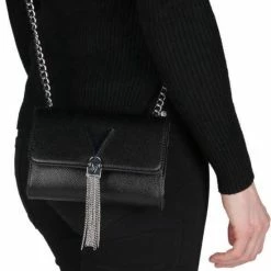 Korting ๐ Valentino Bags Divina Dames Crossbodytas - Zwart ๐ 52 Korting ๐ Valentino Bags Divina Dames Crossbodytas - Zwart ๐ -Tassen-Dames Winkel 550x728 2