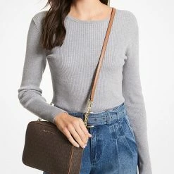 Uitgang 💯 Michael Kors Camera Bag M Dames Crossbodytas - Bruin 😀 -Tassen-Dames Winkel 550x739 4