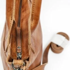 Kopen 😀 Bear Design Medium Schoudertas / Crossbody Tas Dames - Leer - Calisto Pelle - Cognac ✔️ -Tassen-Dames Winkel 550x794 6