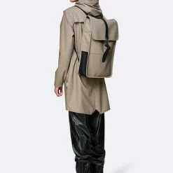 Nieuw π€© Rains Rugzak Taupe Unisex - One Size π€© 10 Nieuw π€© Rains Rugzak Taupe Unisex - One Size π€© -Tassen-Dames Winkel 550x808 5